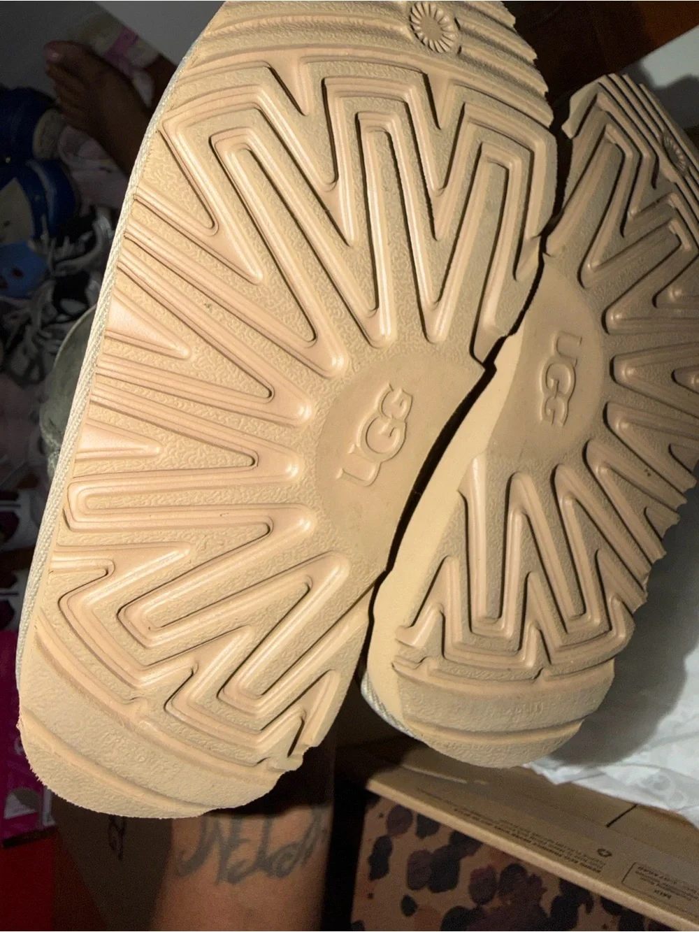 UGG Kids Suede Shearling-Lined Boots in Olive
